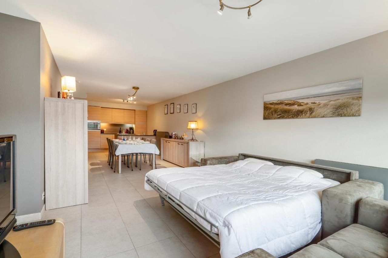 Luxury Apartment With Garden Close To The Beach Oostende Buitenkant foto