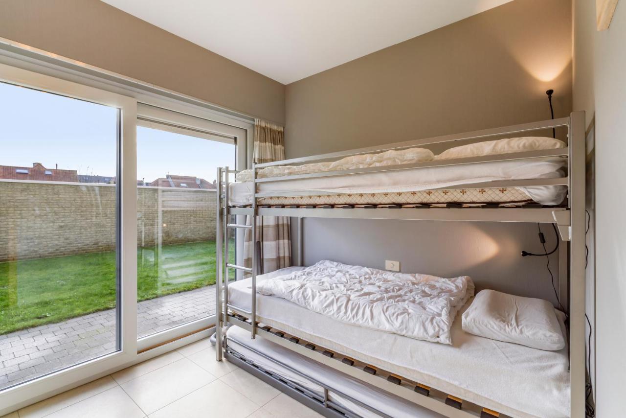 Luxury Apartment With Garden Close To The Beach Oostende Buitenkant foto