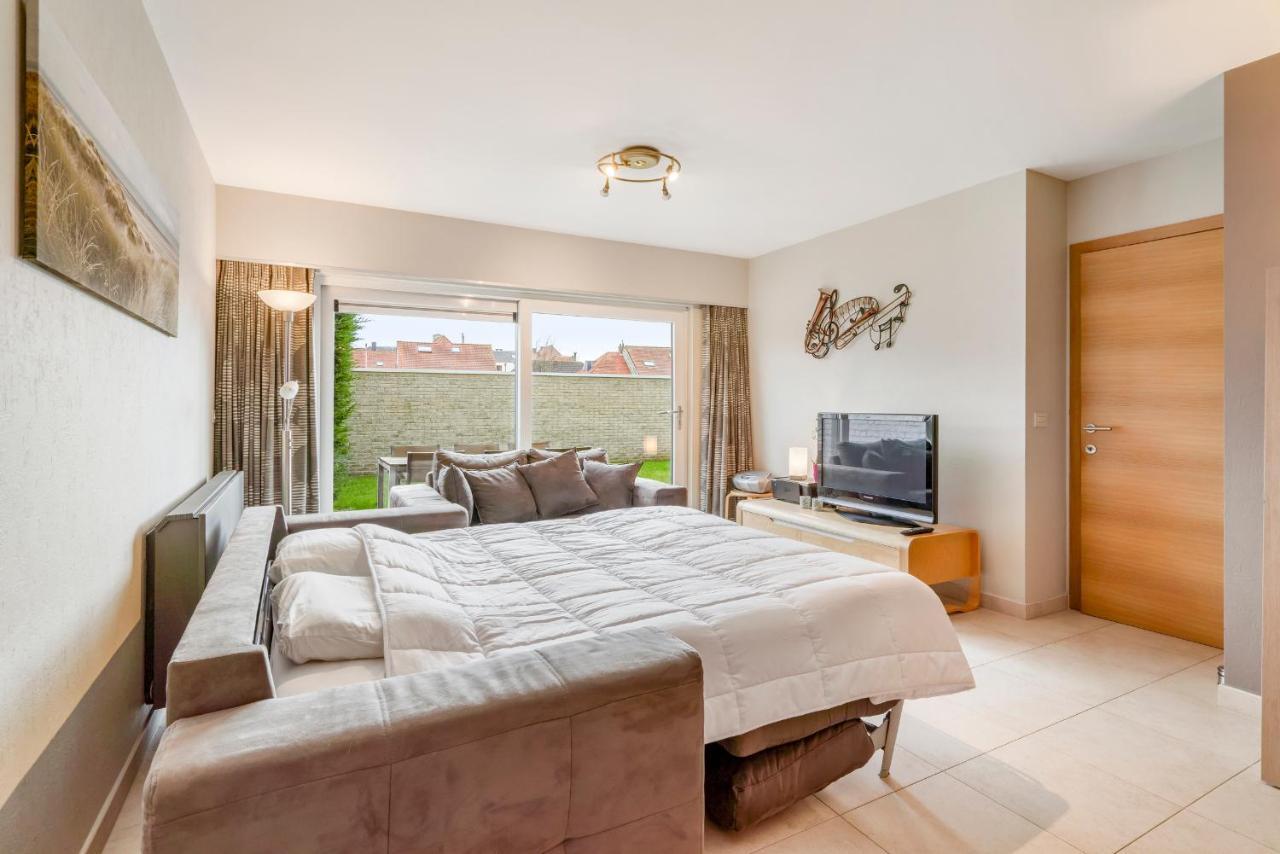 Luxury Apartment With Garden Close To The Beach Oostende Buitenkant foto