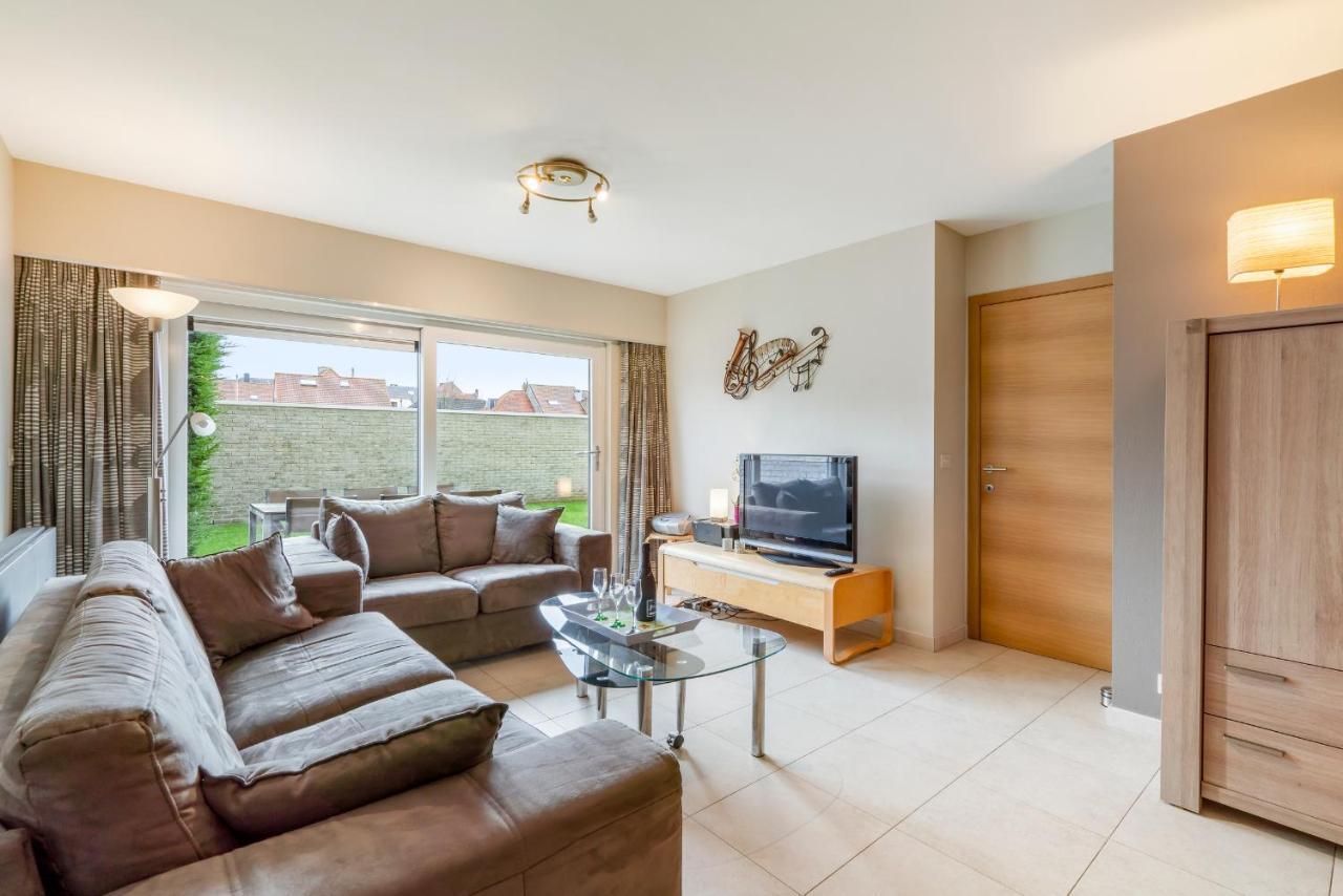 Luxury Apartment With Garden Close To The Beach Oostende Buitenkant foto
