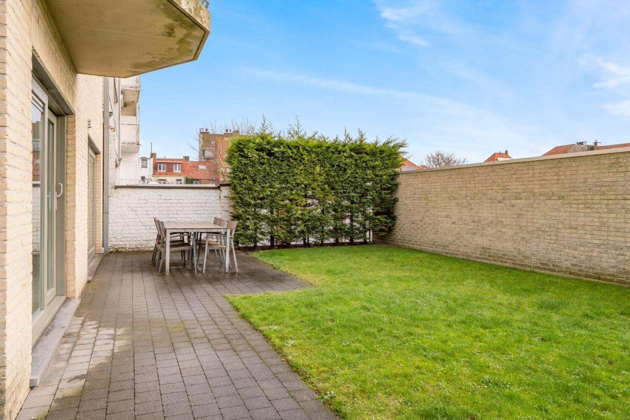 Luxury Apartment With Garden Close To The Beach Oostende Buitenkant foto